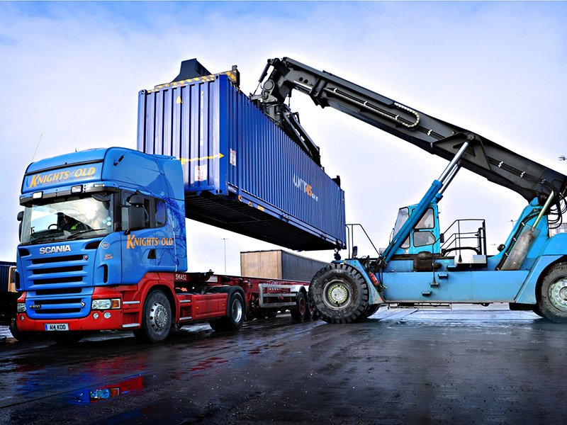 Road Freight Solutions for Industrial & Manufacturing Sectors in Saudi Arabia